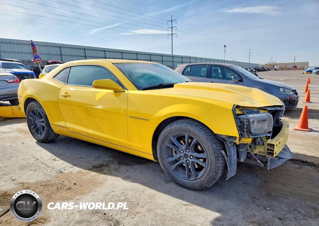 2012 Chevrolet Camaro Ls VIN:2G1FA1E3XC9141404 - 4