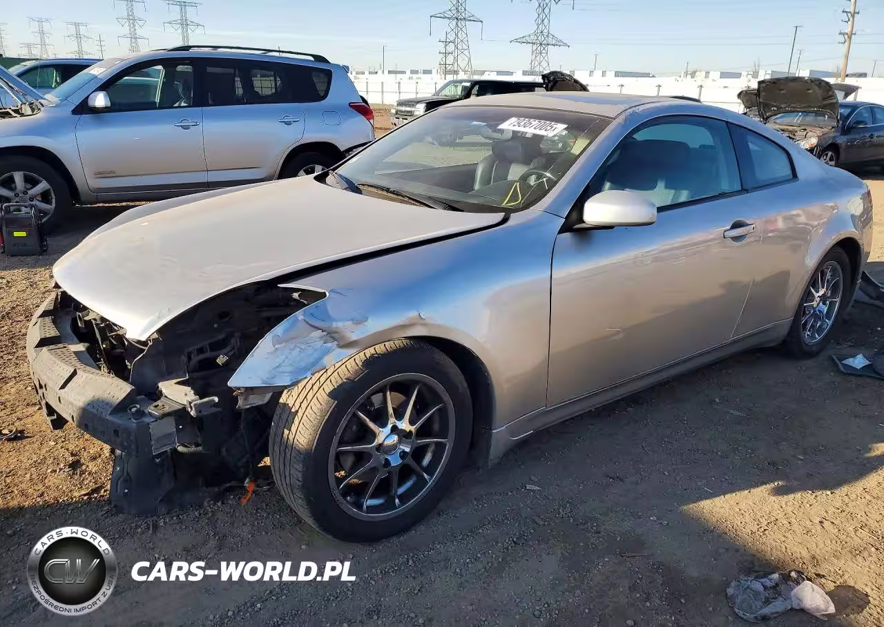 2004 Infiniti G35 Base