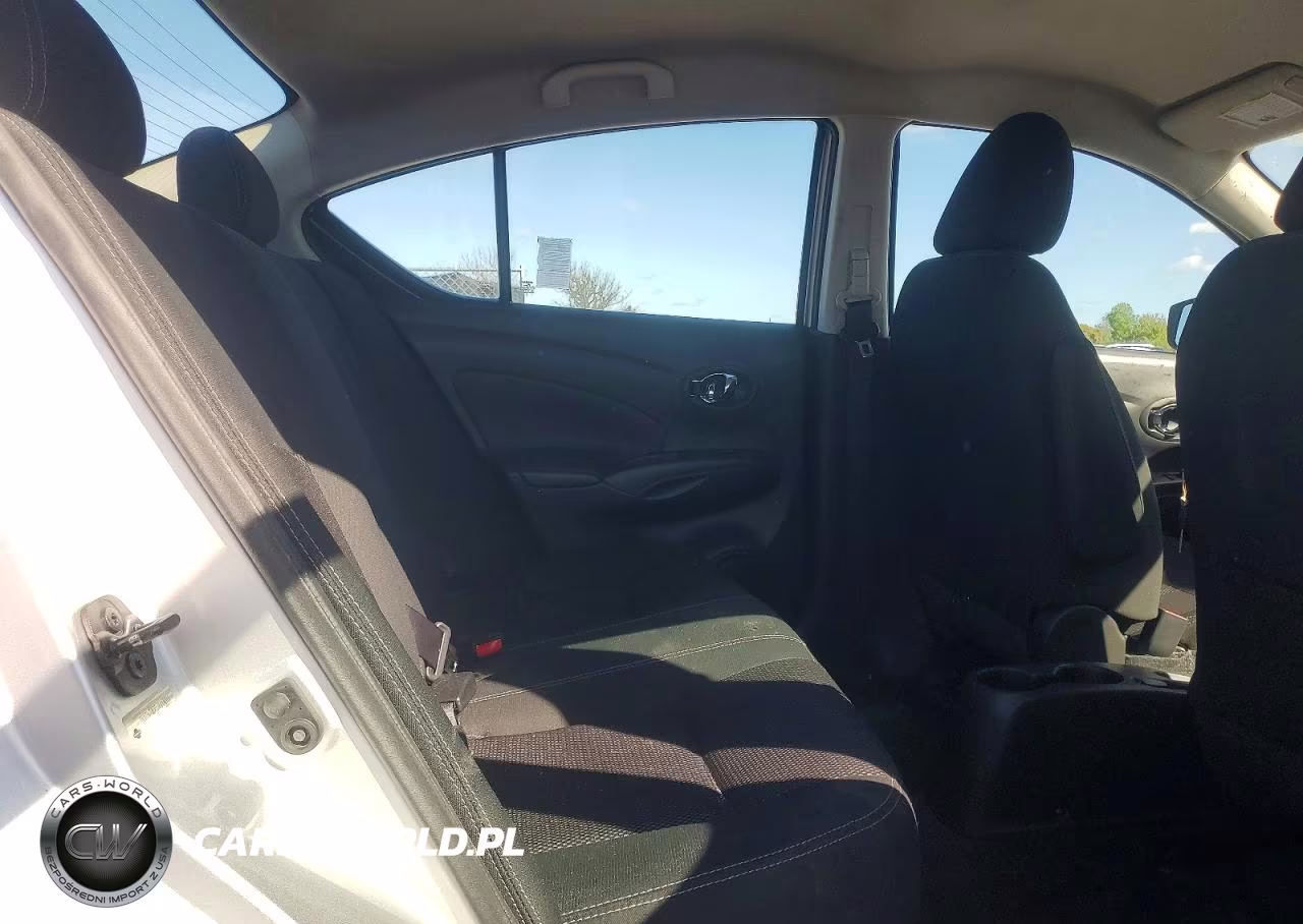 2018 Nissan Versa VIN:3N1CN7AP0JK418011 - 10