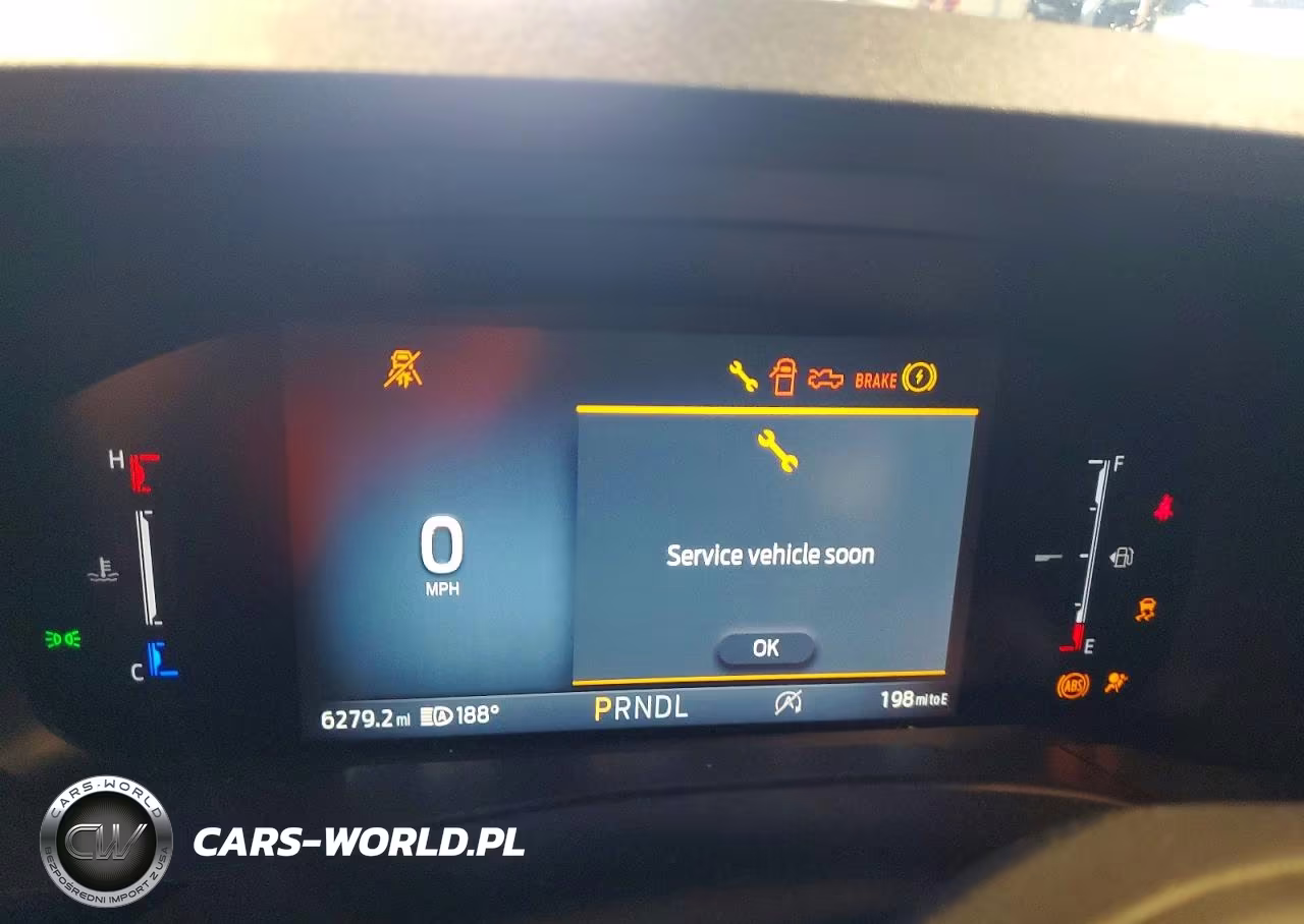2025 Ford Maverick Xlt VIN:3FTTW8JA1SRB35184 - 9