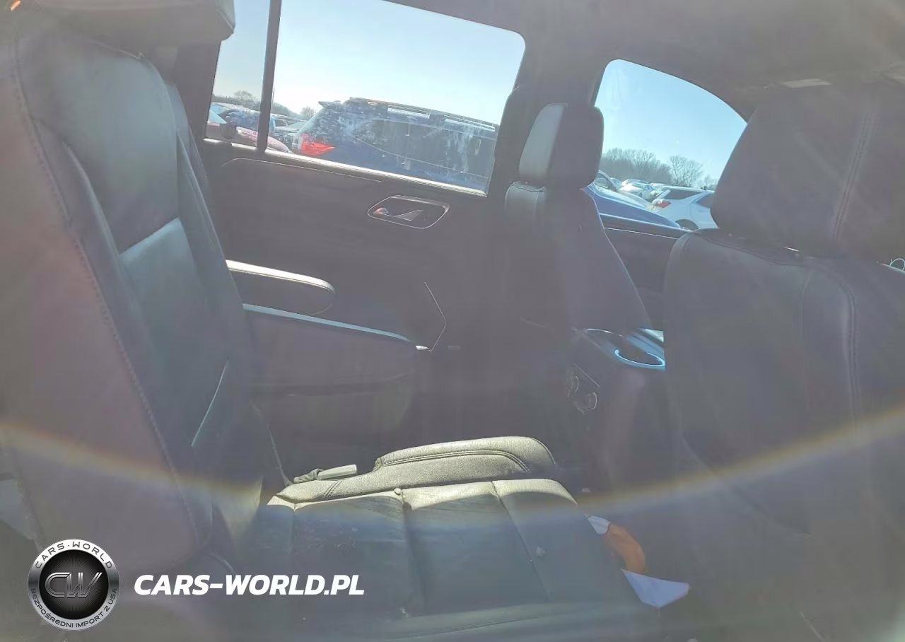 2021 Chevrolet Suburban K1500 Z71 VIN:1GNSKDKD5MR388930 - 11
