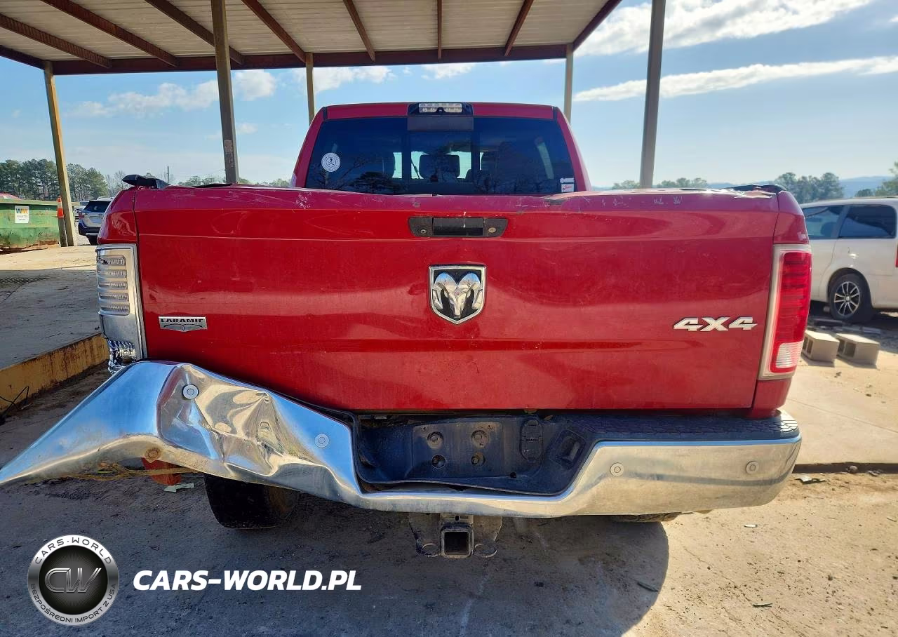 2016 Ram 3500 Laramie VIN:3C63R3ML8GG137810 - 6