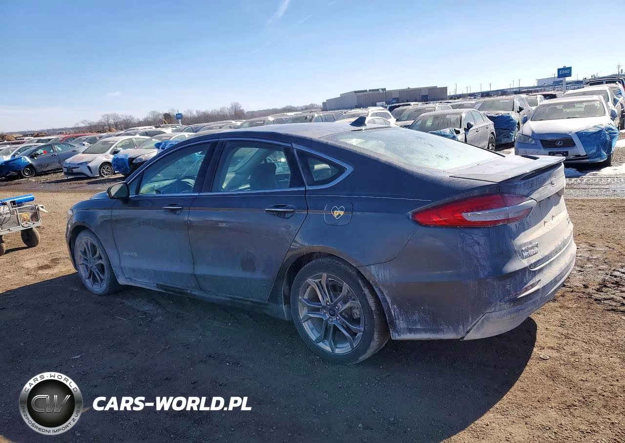 2019 Ford Fusion Titanium VIN:3FA6P0RU0KR285819 - 2