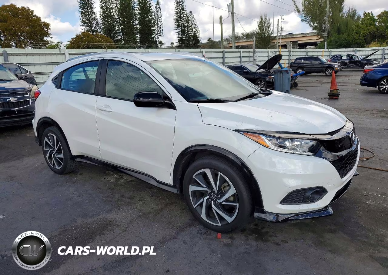 2020 Honda Hr-V Sport VIN:3CZRU5H17LM710899 - 4