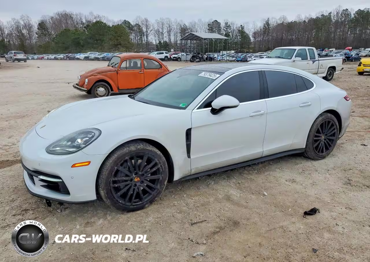 2017 Porsche Panamera 4S