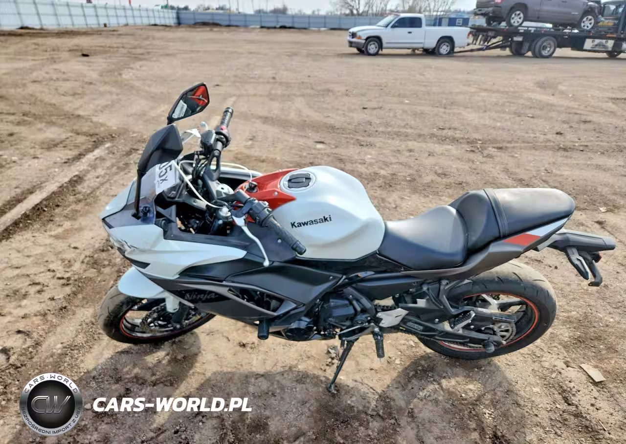 2023 Kawasaki Ex650 VIN:ML5EXER14PDA90778 - 3