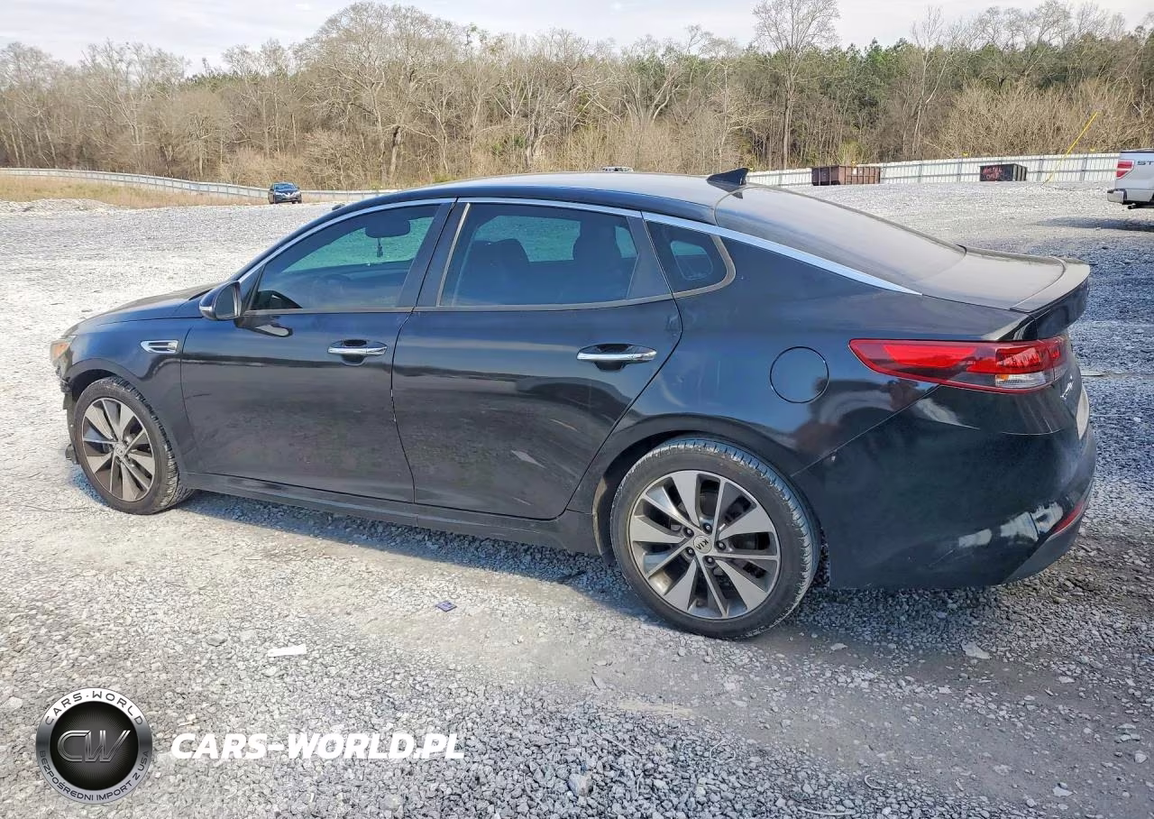 2018 Kia Optima S VIN:5XXGT4L35JG251969 - 2