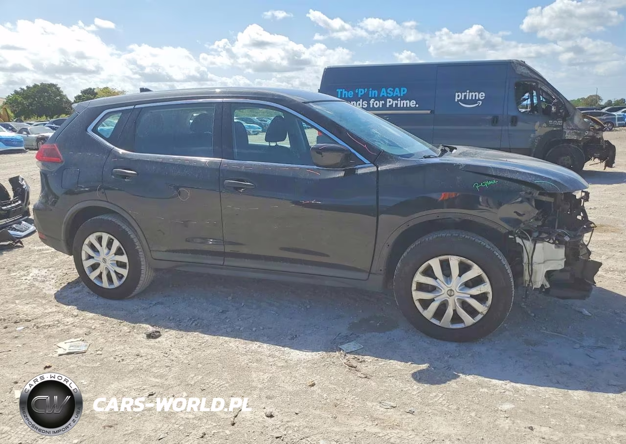 2018 Nissan Rogue S VIN:KNMAT2MV5JP513850 - 4