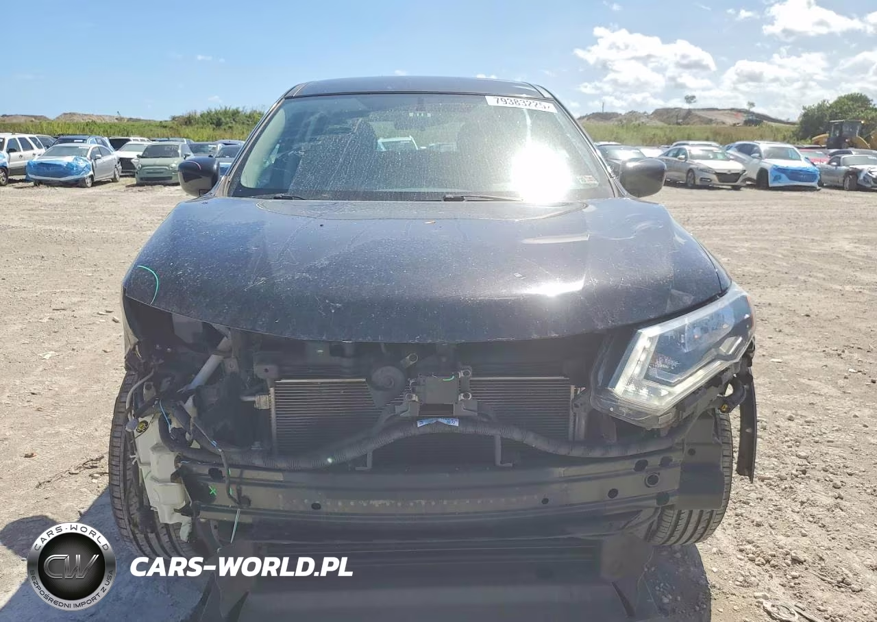 2018 Nissan Rogue S VIN:KNMAT2MV5JP513850 - 5