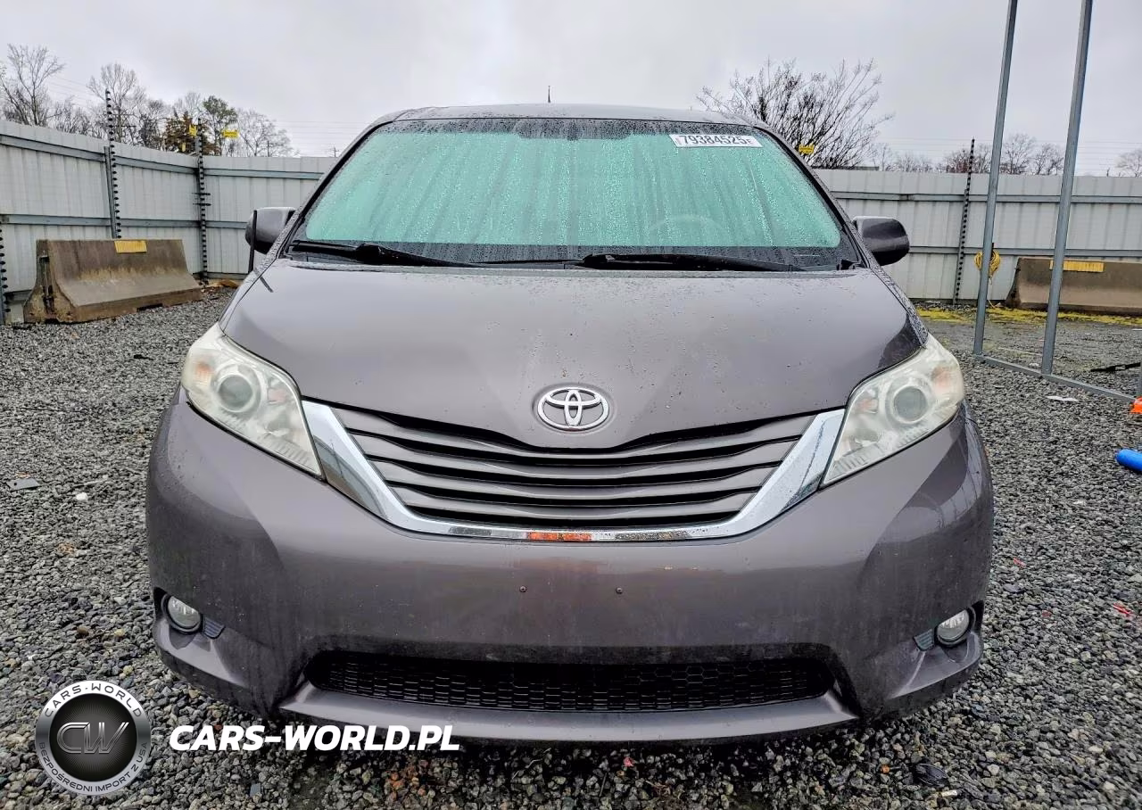 2011 Toyota Sienna Xle 8-Passenger VIN:5TDYK3DC8BS166088 - 5