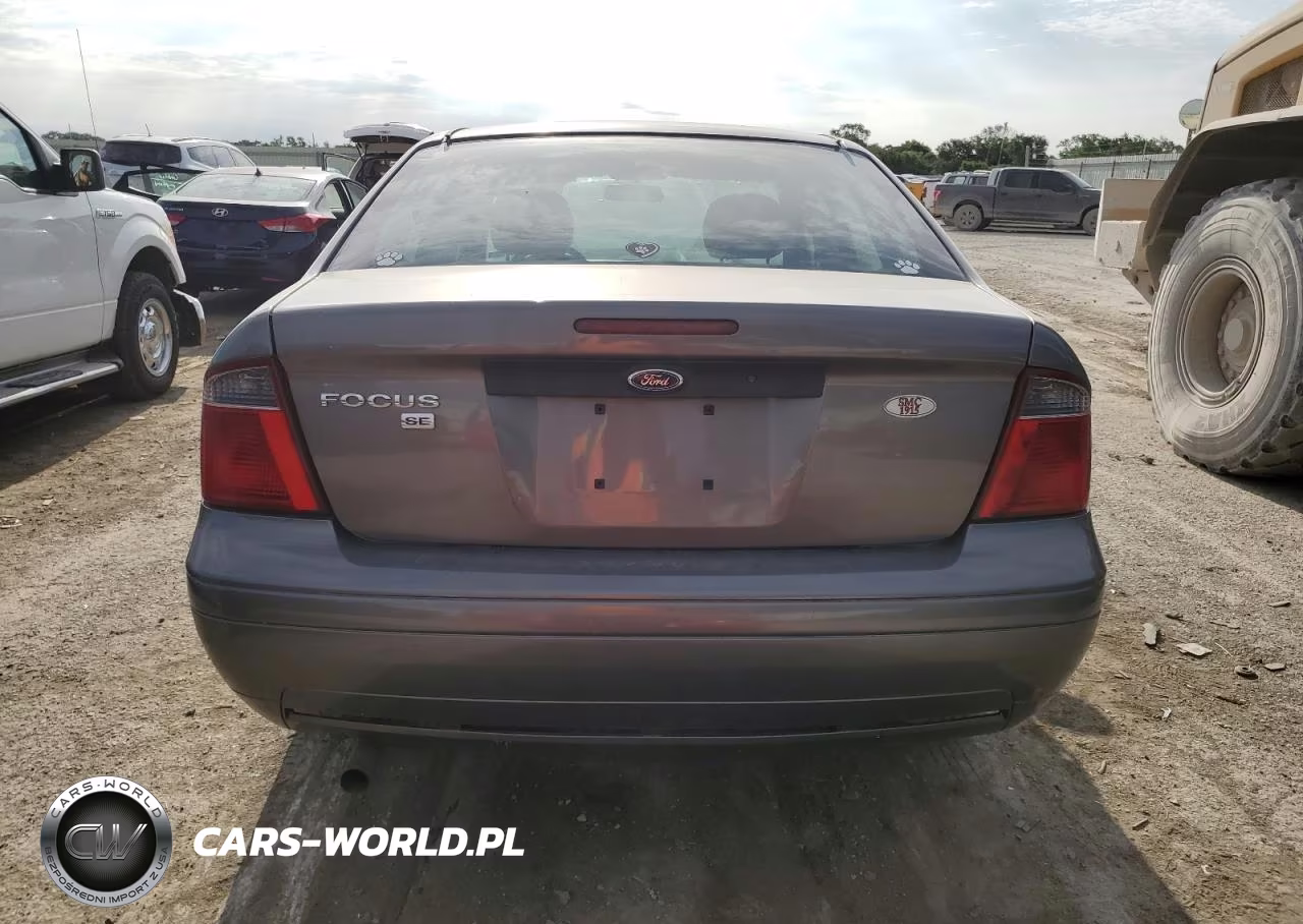 2007 Ford Focus Zx4 VIN:1FAHP34N87W176930 - 6