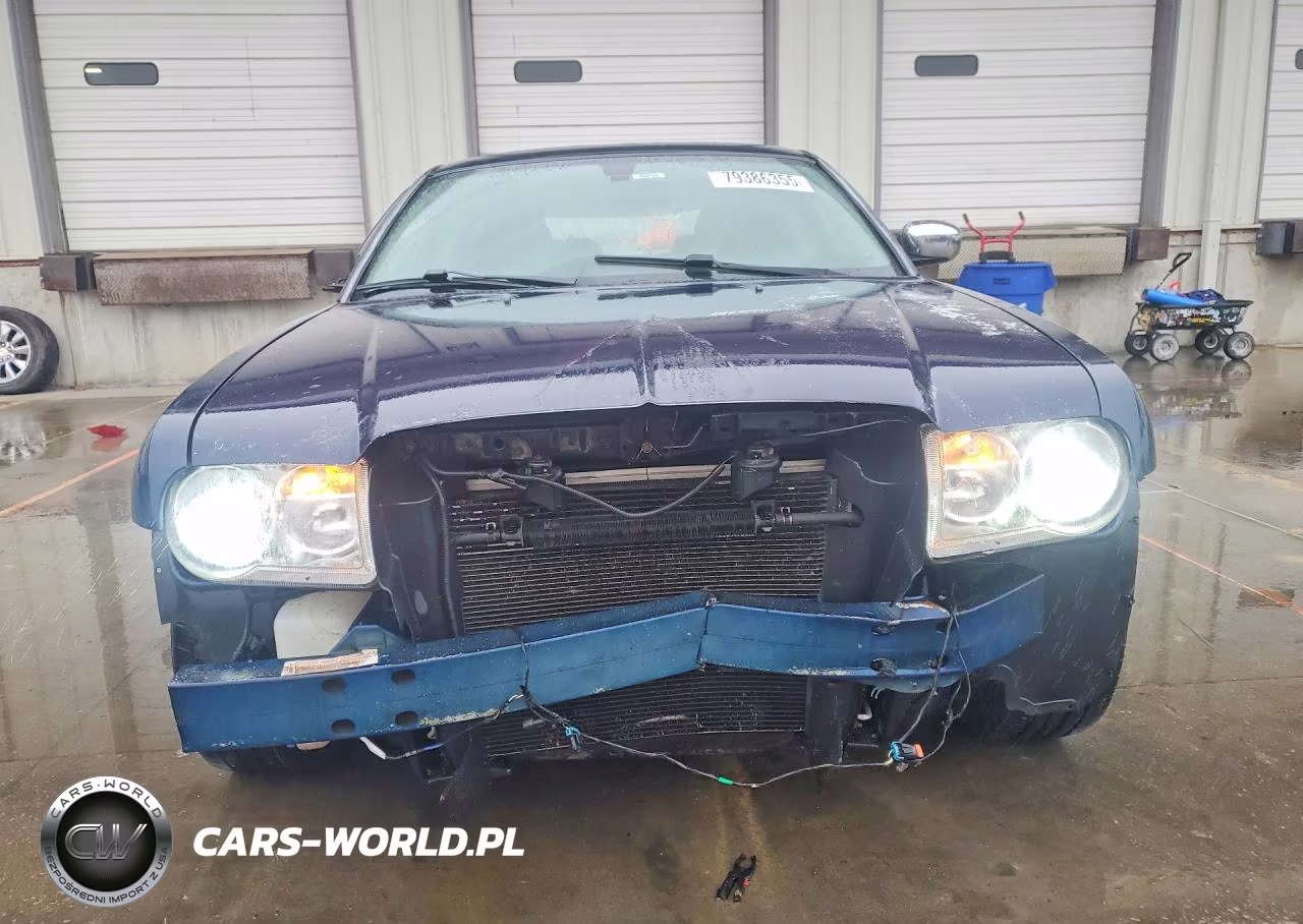 2005 Chrysler 300C VIN:2C3JA63H45H623862 - 5