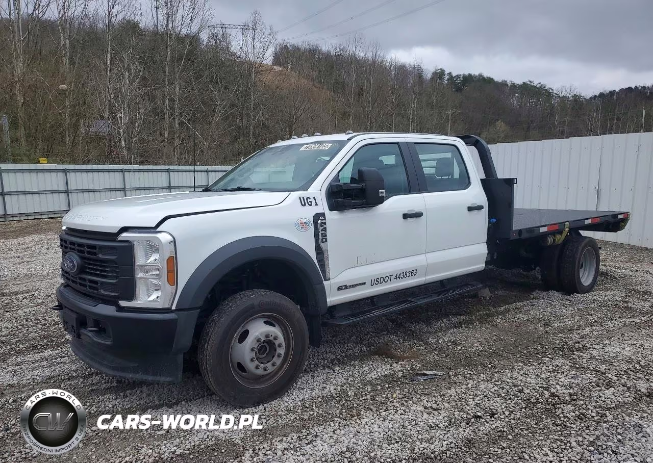 2025 Ford F450 Super Duty Flatbed Truck – zdjęcie 1 z 12