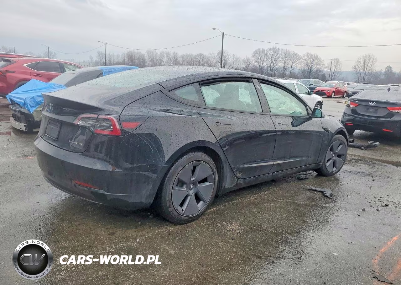 2022 Tesla 3 VIN:5YJ3E1EB4NF251210 - 3