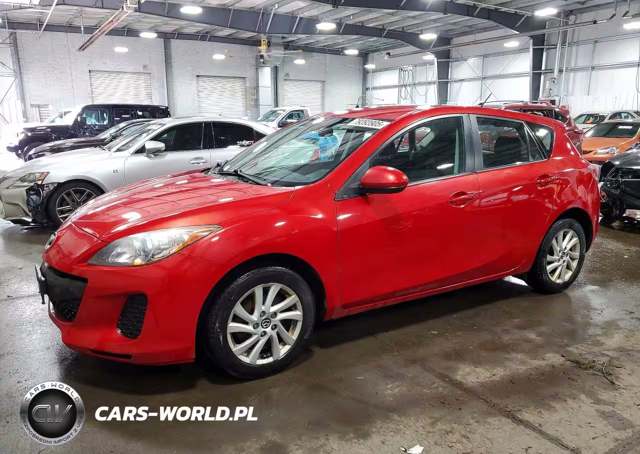 2013 Mazda 3 I