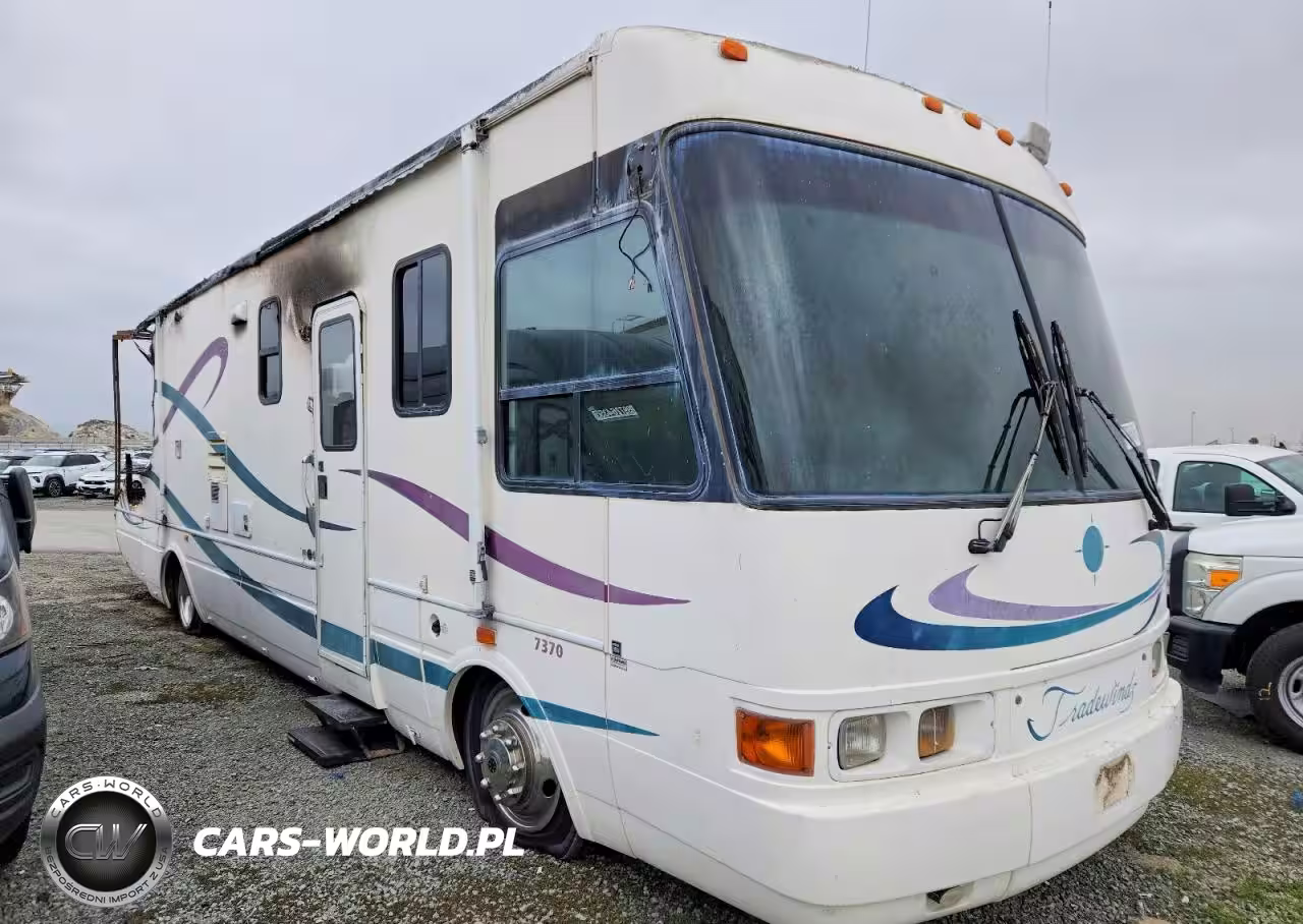 1999 National Rv