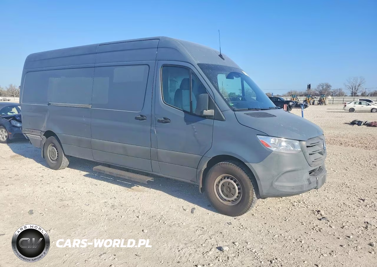 2019 Mercedes-Benz Sprinter 2500 VIN:WD4PF1CDXKP129834 - 4