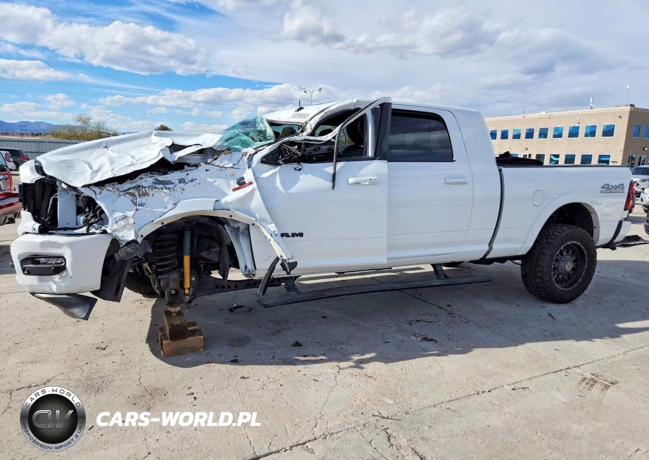 2021 Ram Trucks 2500 Limited VIN:3C6UR5TL0MG639191 - 1