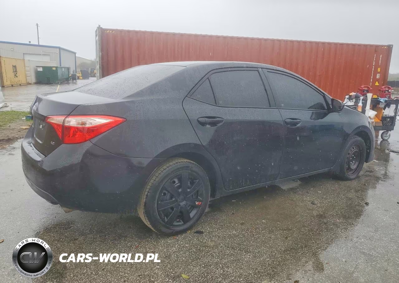 2017 Toyota Corolla Le VIN:5YFBURHE9HP572140 - 3