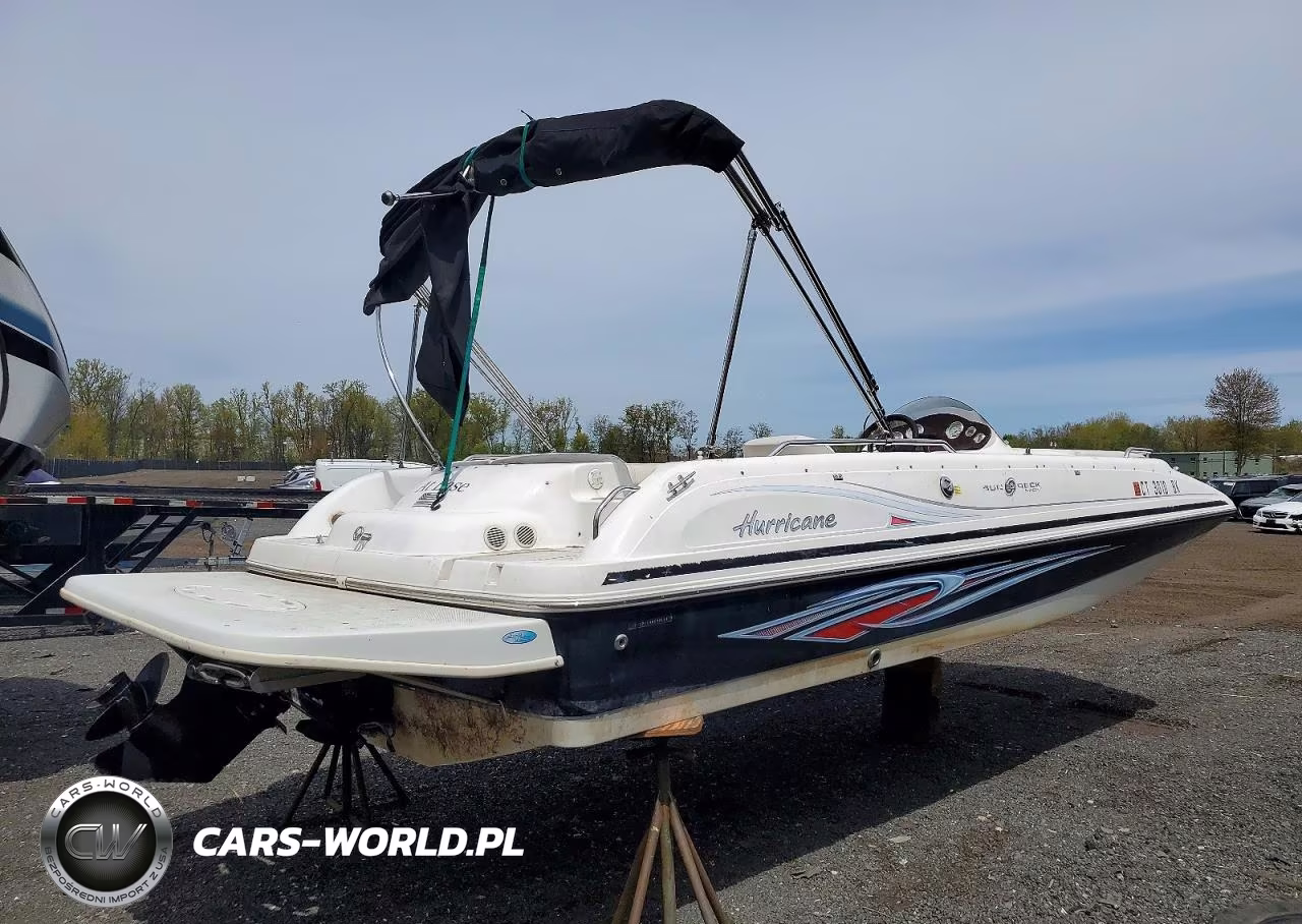 2011 Hurricane-Godfrey Marine Boat - Boat VIN:GDYN3950C111 - 4