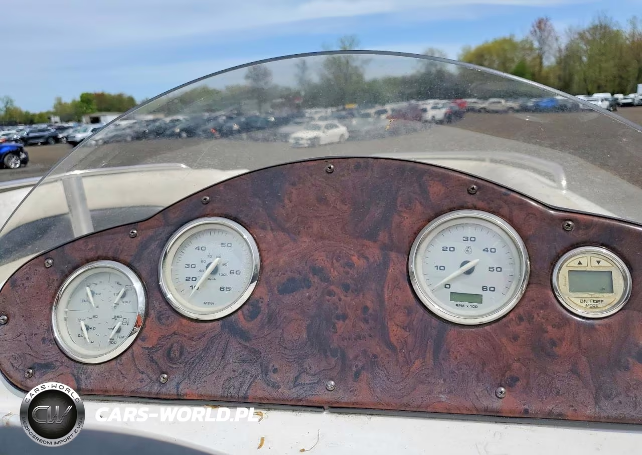 2011 Hurricane-Godfrey Marine Boat - Boat VIN:GDYN3950C111 - 8