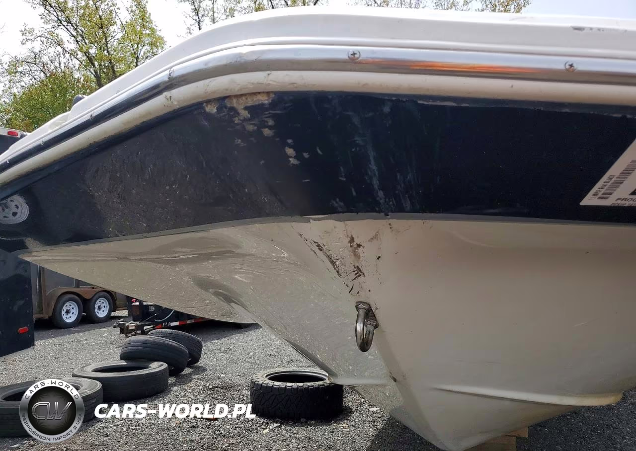 2011 Hurricane-Godfrey Marine Boat - Boat VIN:GDYN3950C111 - 9