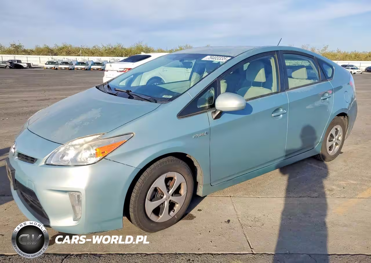 2014 Toyota Prius Three
