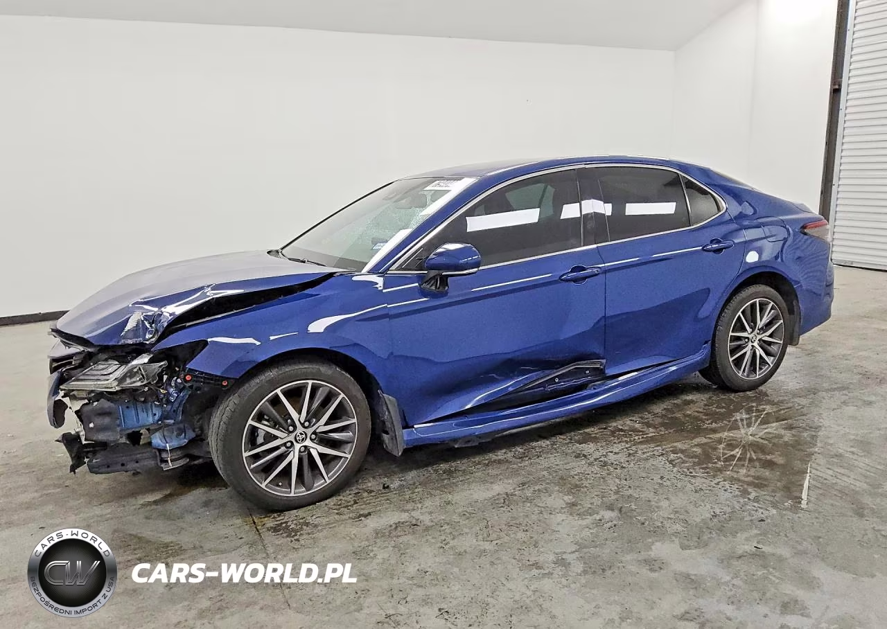 2023 Toyota Camry Xle