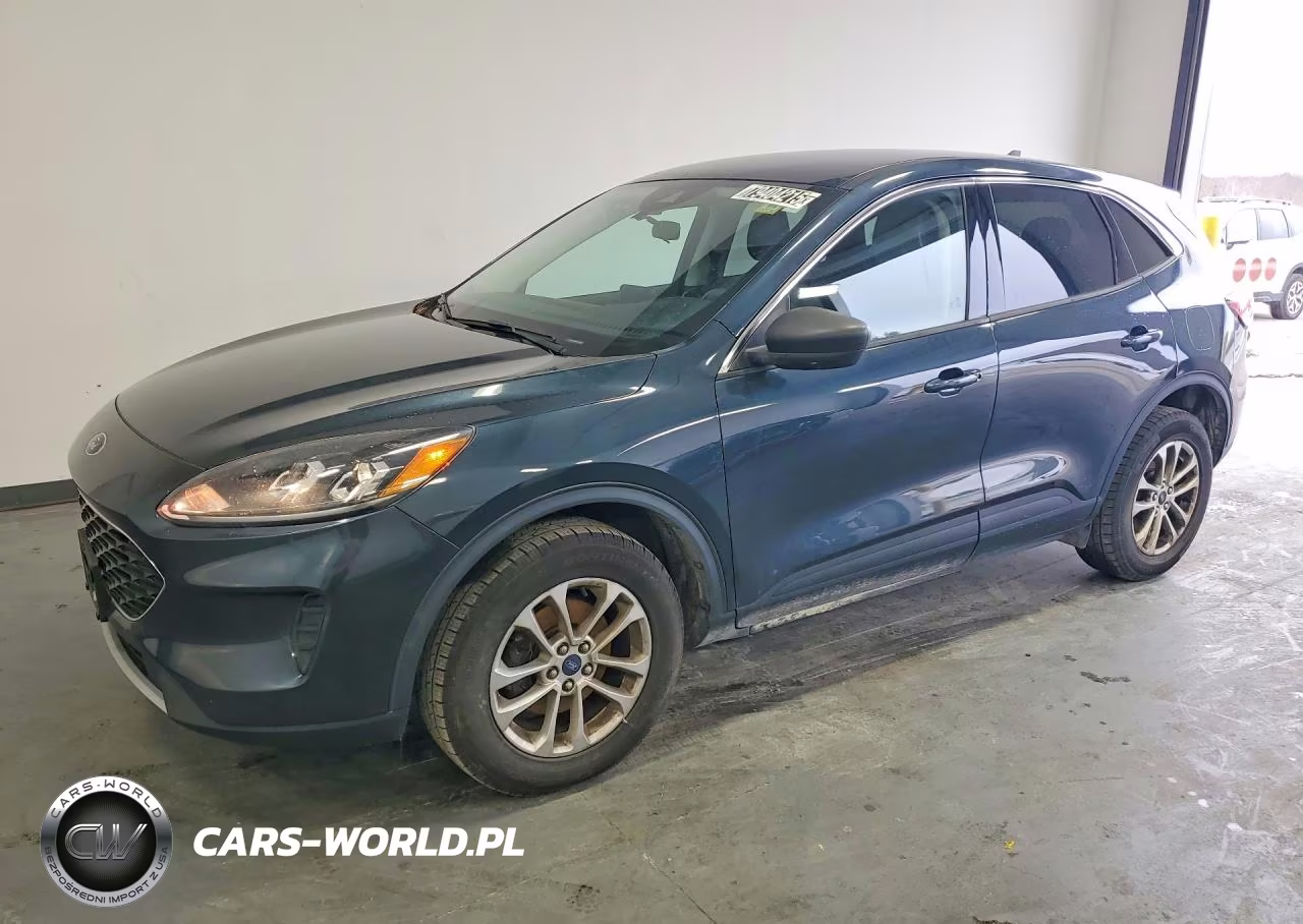 2022 Ford Escape Se