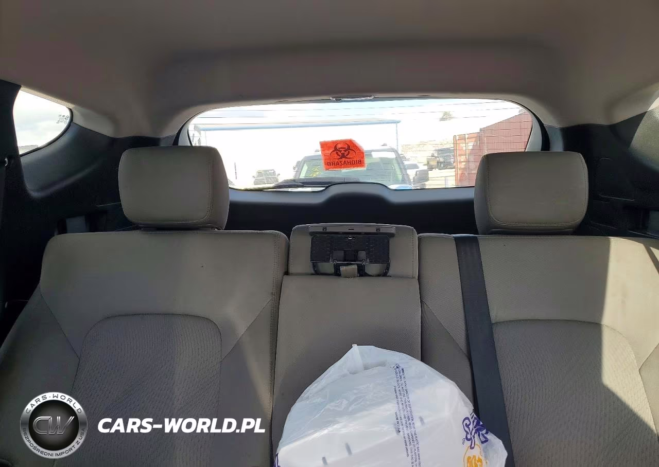 2014 Hyundai Santa Fe Sport 2.4L VIN:5XYZU3LB9EG130824 - 10