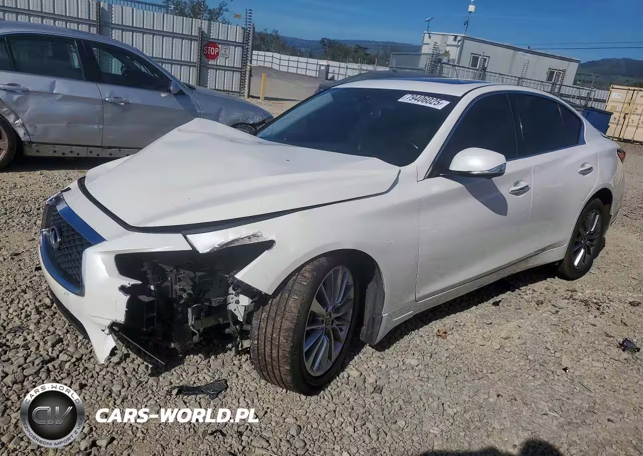2021 Infiniti Q50 Luxe