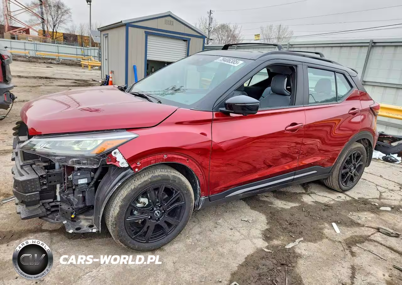 2024 Nissan Kicks Sr