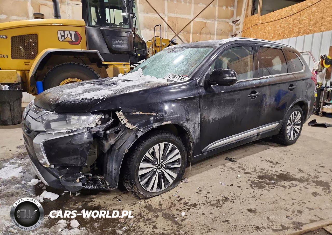 2019 Mitsubishi Outlander Se – zdjęcie 1 z 13