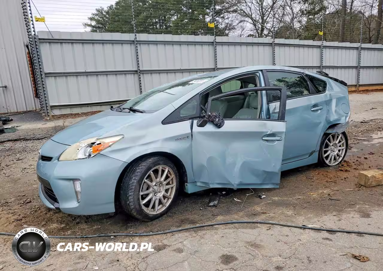 2013 Toyota Prius Two