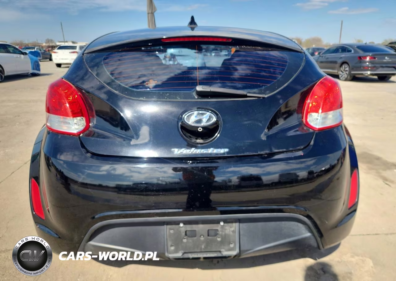 2016 Hyundai Veloster Base VIN:KMHTC6AD3GU300798 - 6