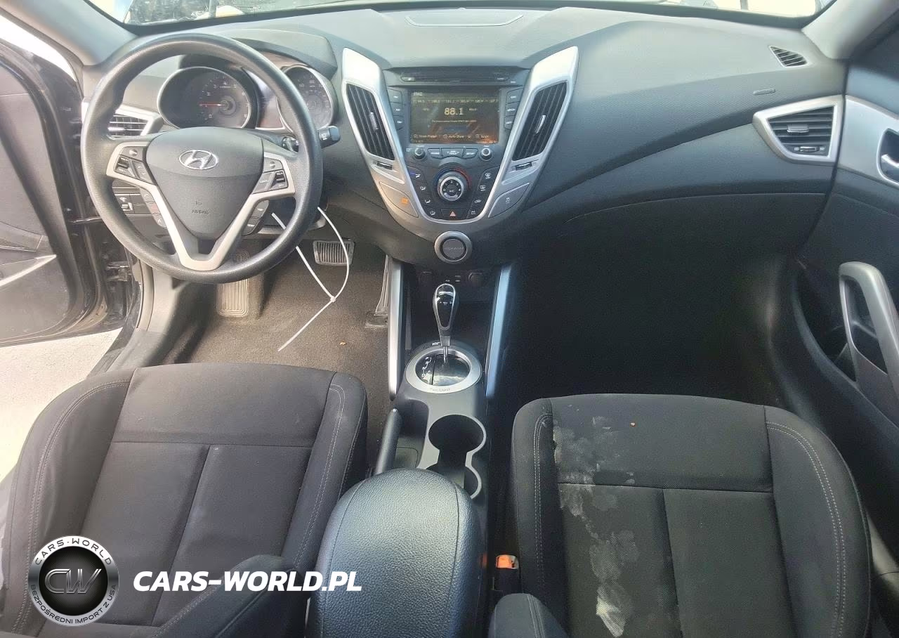 2016 Hyundai Veloster Base VIN:KMHTC6AD3GU300798 - 8