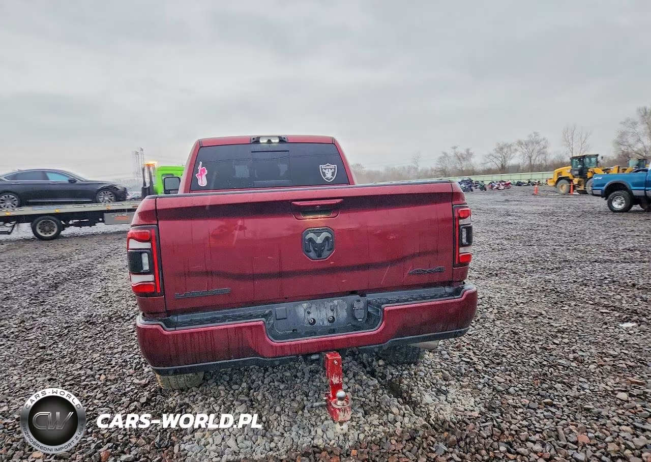 2024 Ram 2500 Laramie VIN:3C6UR5NL3RG105560 - 6