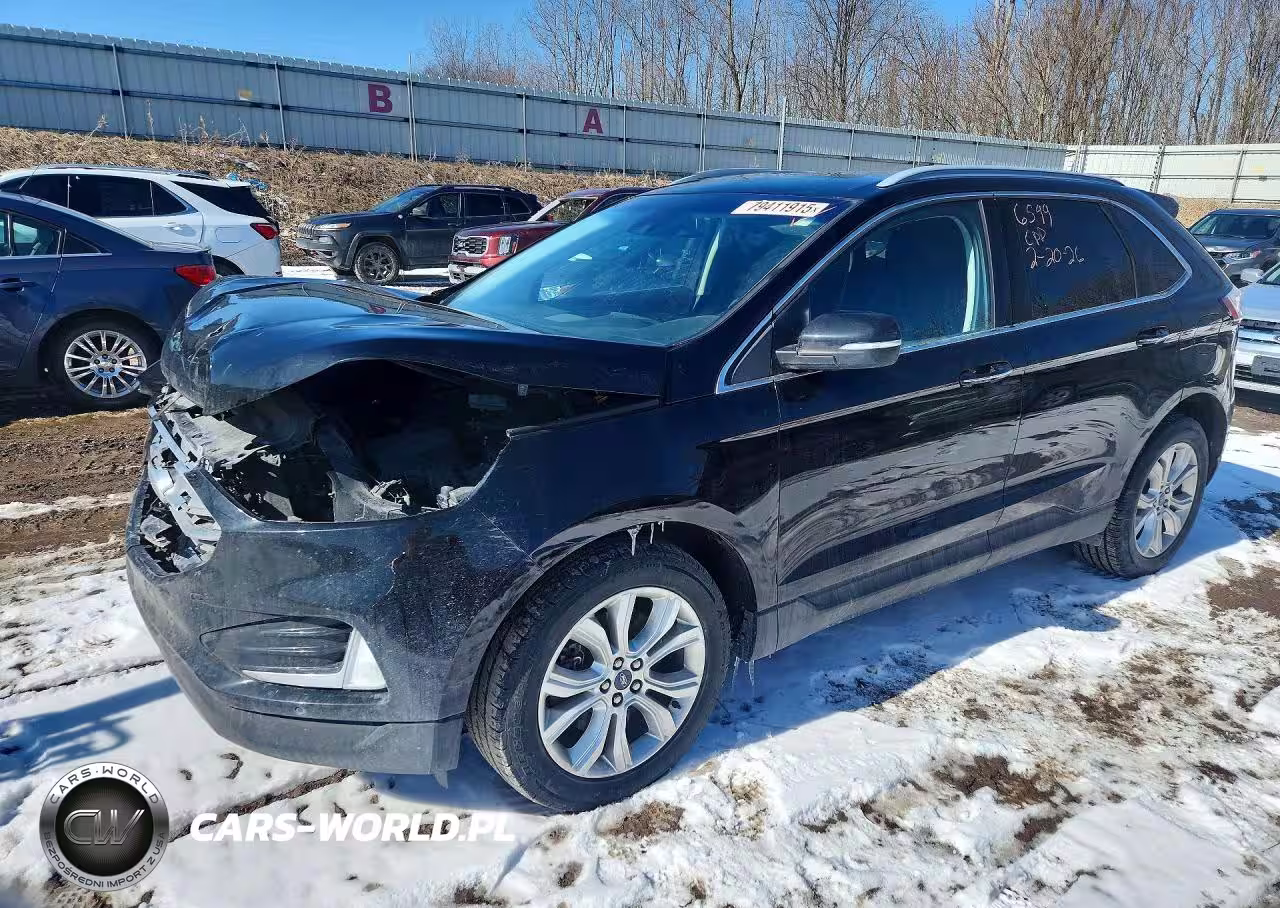 2020 Ford Edge Titanium