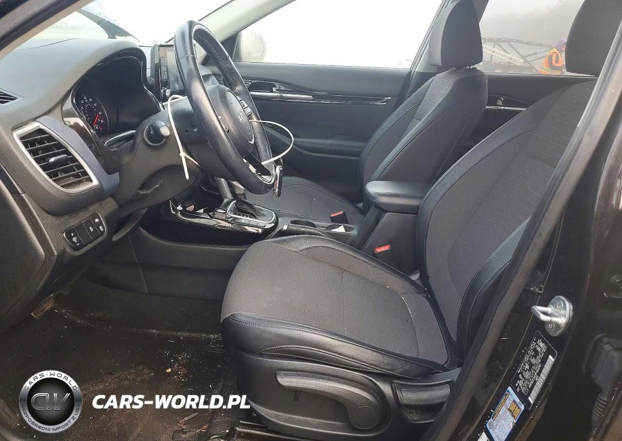 2023 Kia Seltos S VIN:KNDEUCAA1P7353741 - 7