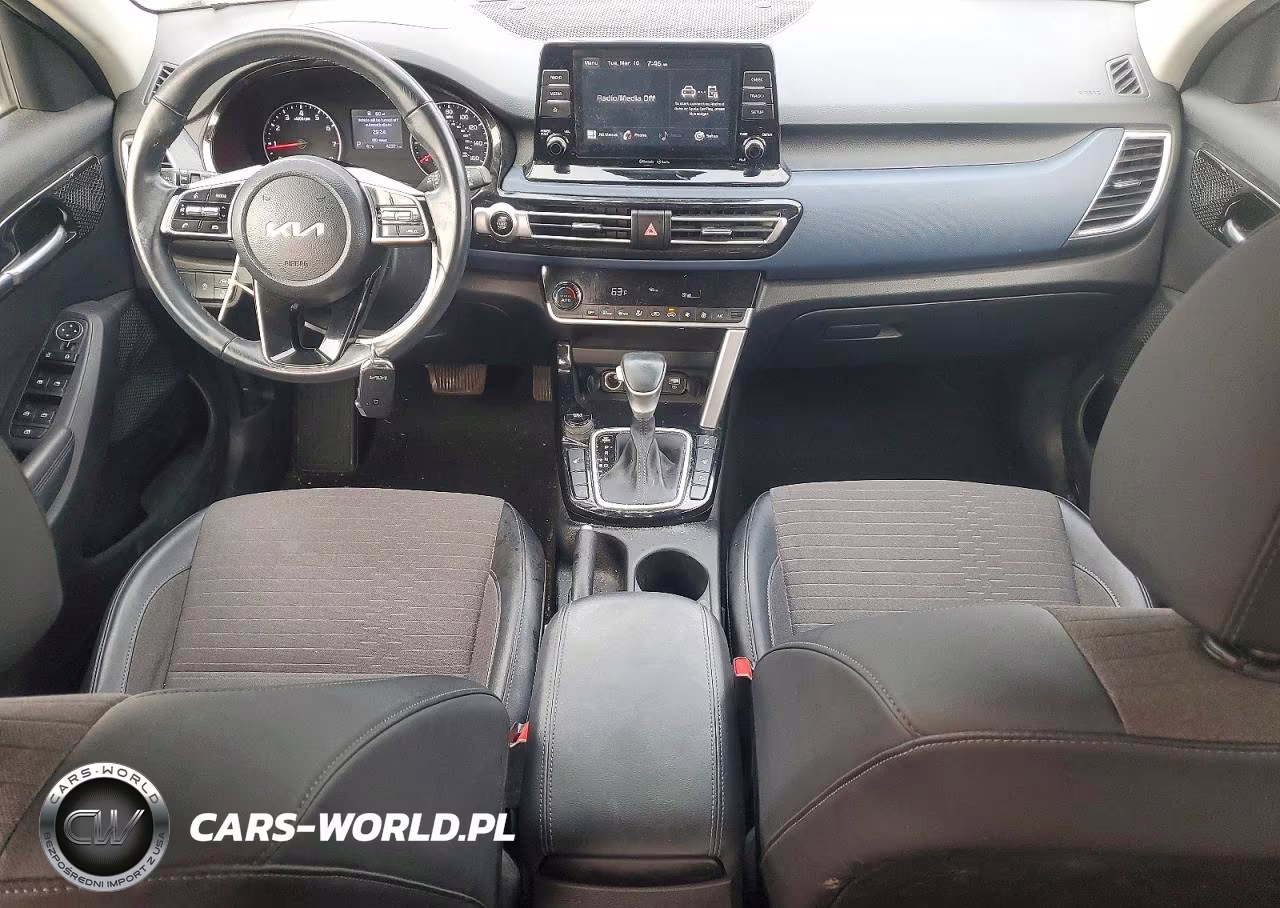 2023 Kia Seltos S VIN:KNDEUCAA1P7353741 - 8