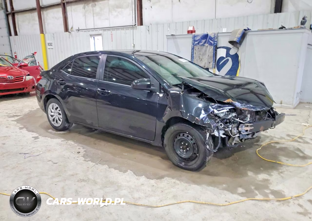 2019 Toyota Corolla Le VIN:5YFBURHE4KP934902 - 4