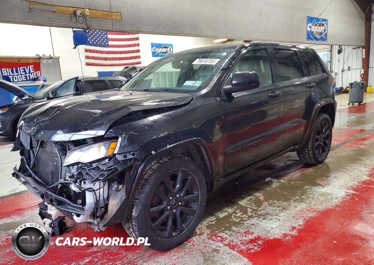 2017 Jeep Grand Cherokee Laredo