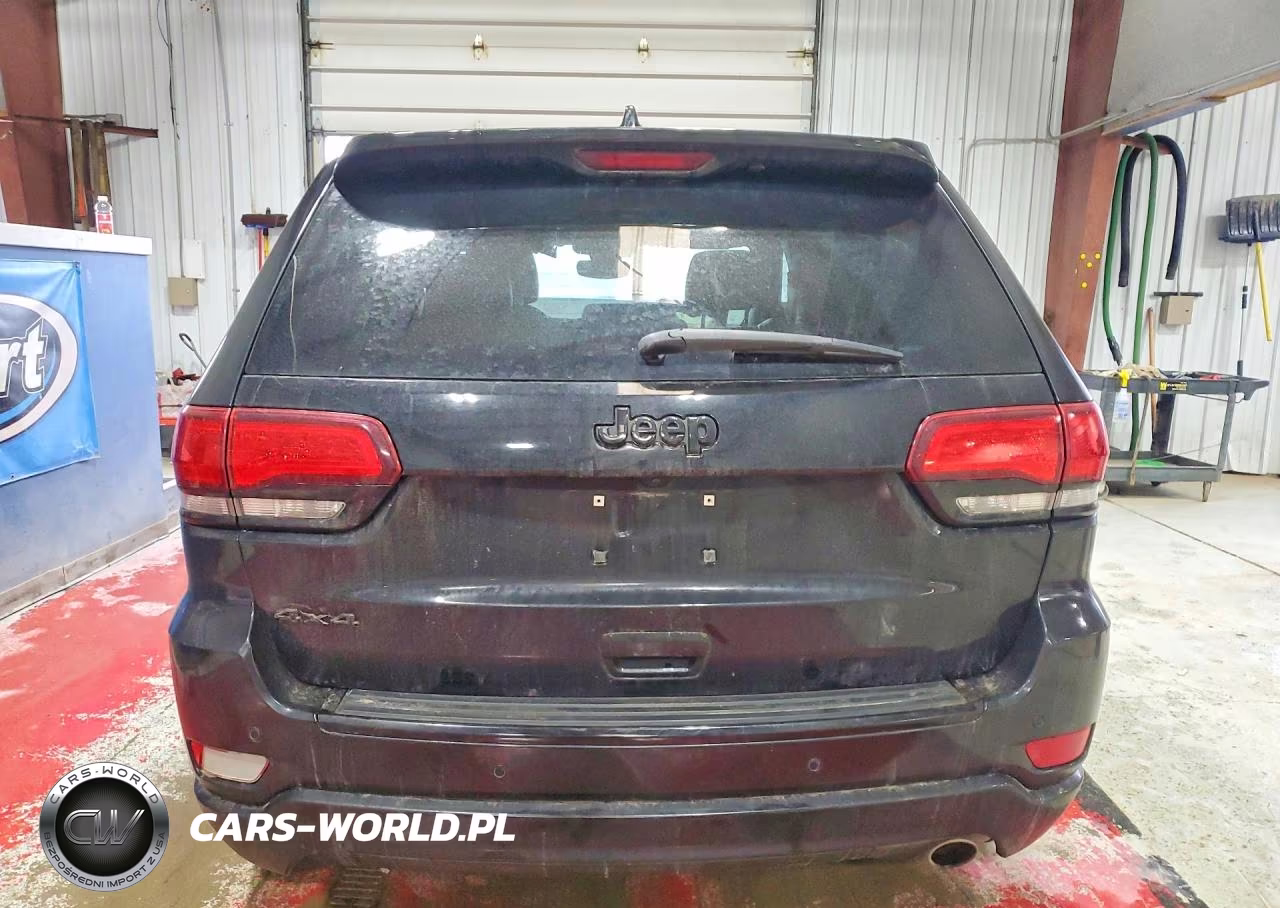 2017 Jeep Grand Cherokee Laredo VIN:1C4RJFAG7HC733790 - 6