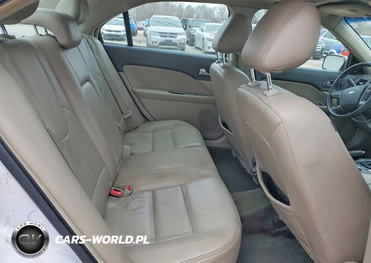 2012 Ford Fusion Hybrid VIN:3FADP0L36CR176533 - 10