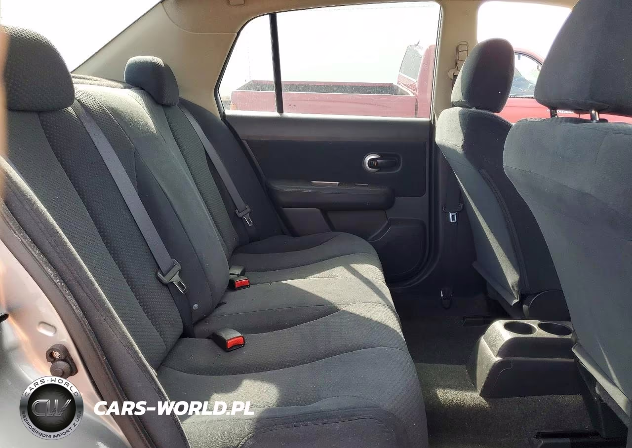 2010 Nissan Versa 1.8 S VIN:3N1BC1AP8AL401448 - 10