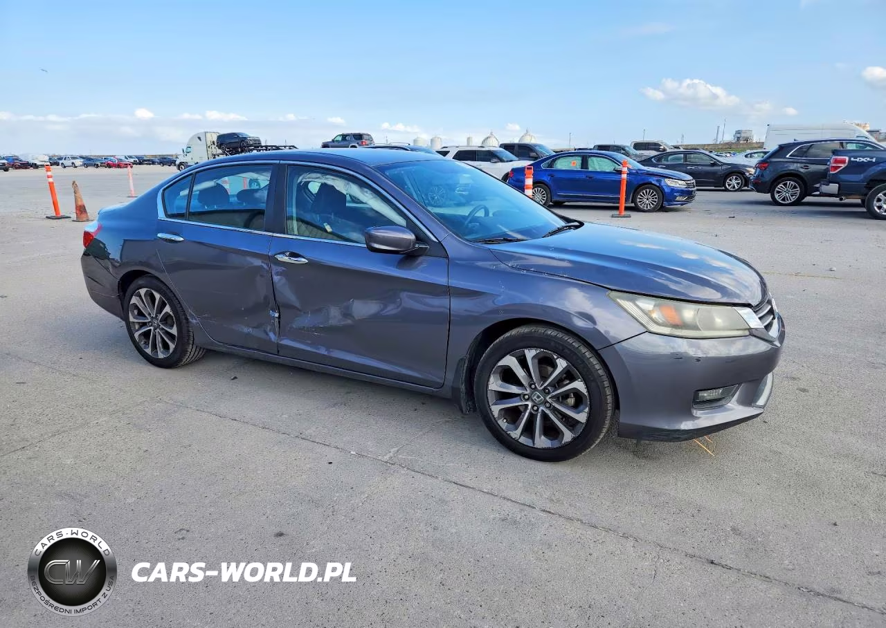 2015 Honda Accord Sport VIN:1HGCR2F54FA270919 - 4