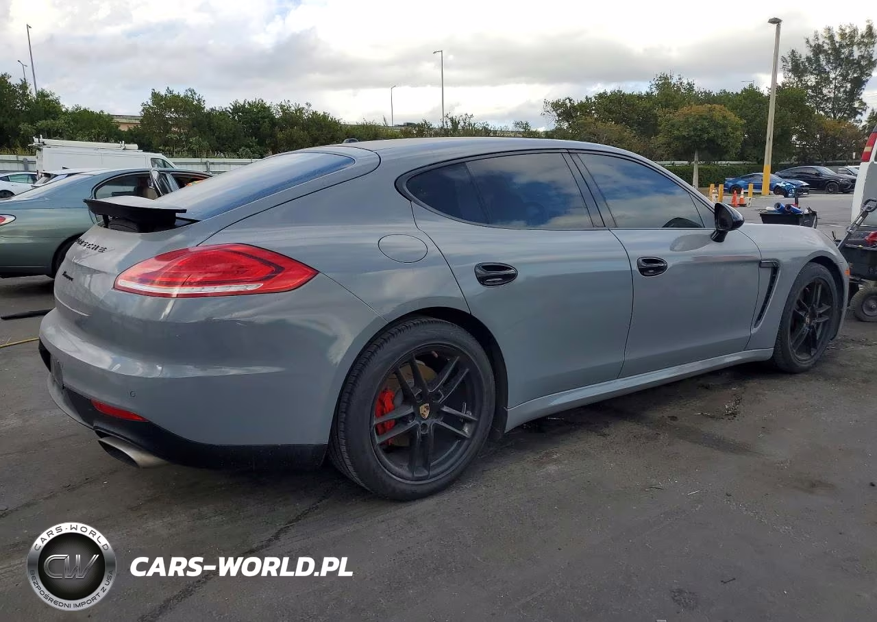 2014 Porsche Panamera 2 VIN:WP0AA2A76EL010496 - 3