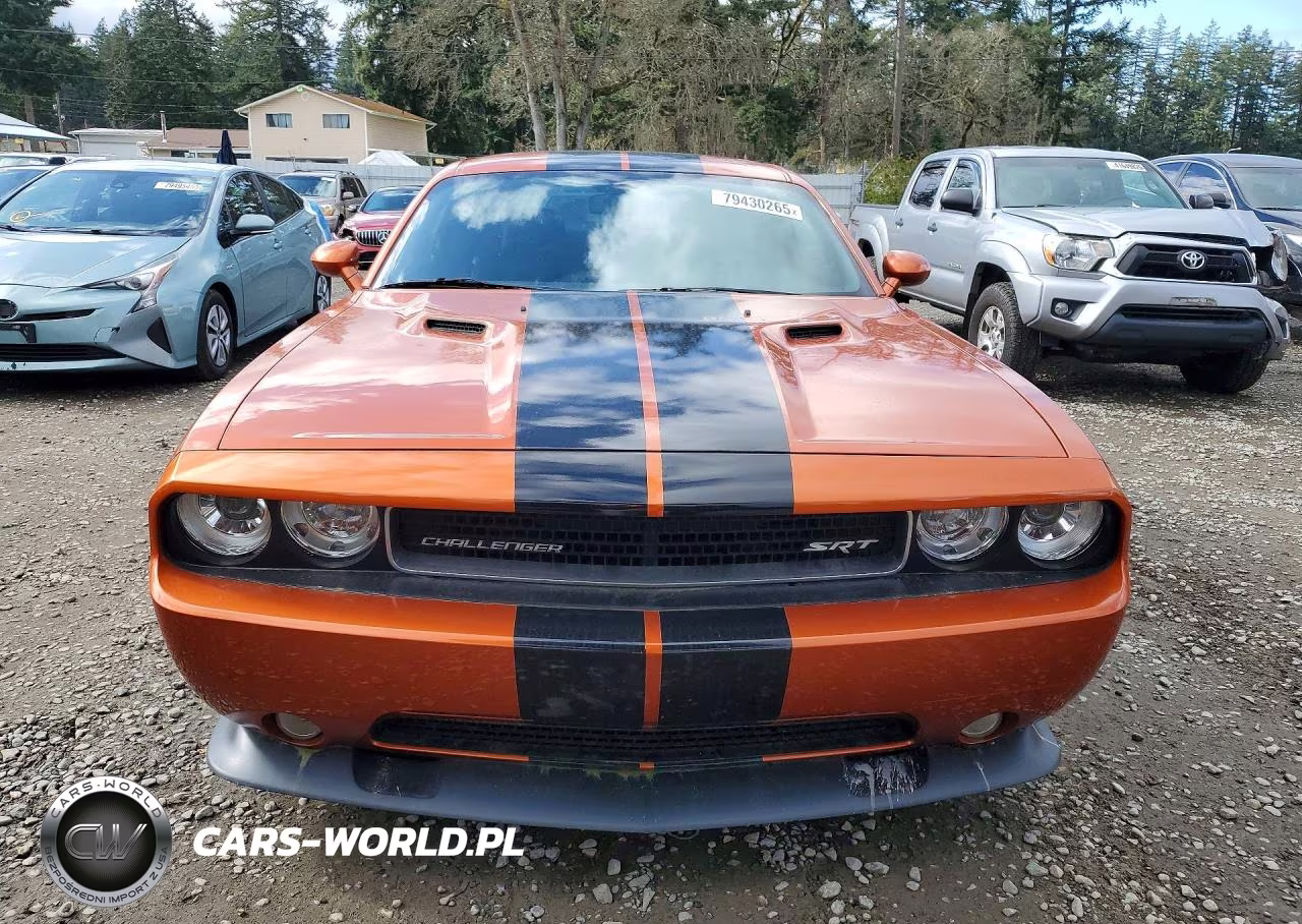 2011 Dodge Challenger Srt-8 VIN:2B3CJ7DJ4BH526492 - 5