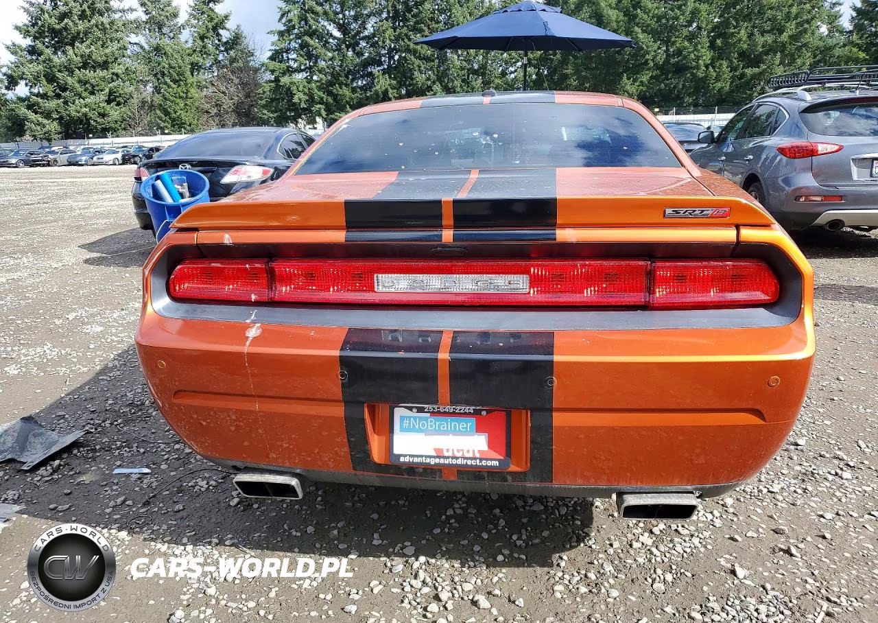 2011 Dodge Challenger Srt-8 VIN:2B3CJ7DJ4BH526492 - 6