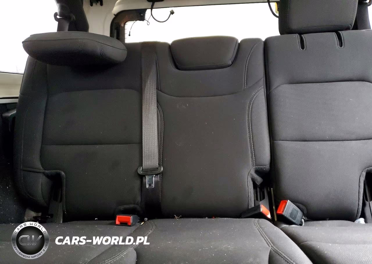 2021 Jeep Wrangler Unlimited Sport VIN:1C4HJXDG3MW510474 - 10